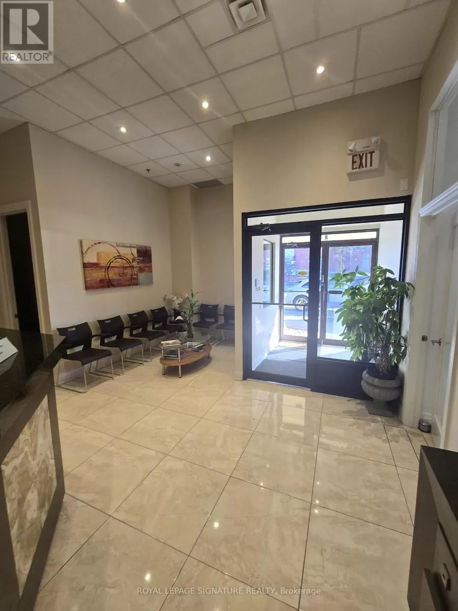 Offices for rent: 3 - 10288 Yonge Street, Richmond Hill, Ontario L4C 3B8