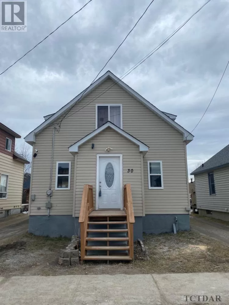 30 Golden Ave|south Porcupine, Timmins, Ontario P0N 1H0