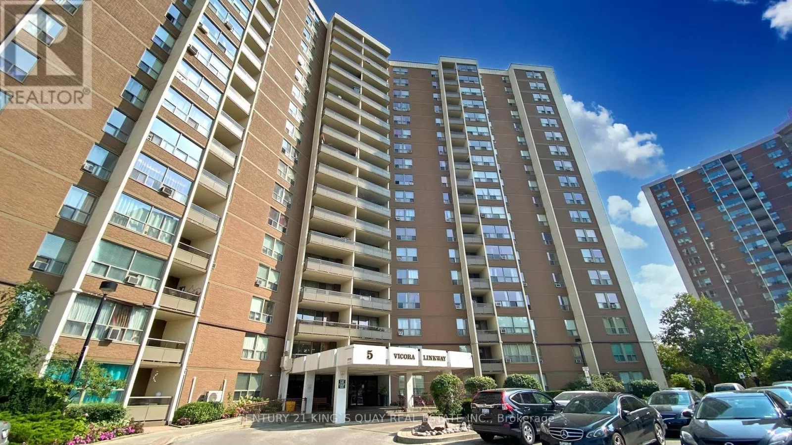 Apartment for rent: 303 - 5 Vicora Linkway, Toronto, Ontario M3C 1A4