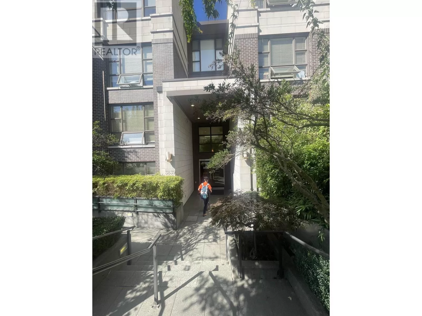 Apartment for rent: 305 3839 W 4th Avenue, Vancouver, British Columbia V6R 1P8