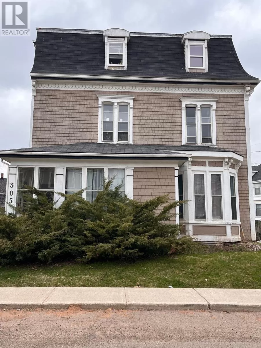 Fourplex for rent: 305 Euston Street, Charlottetown, Prince Edward Island C1A 1X7