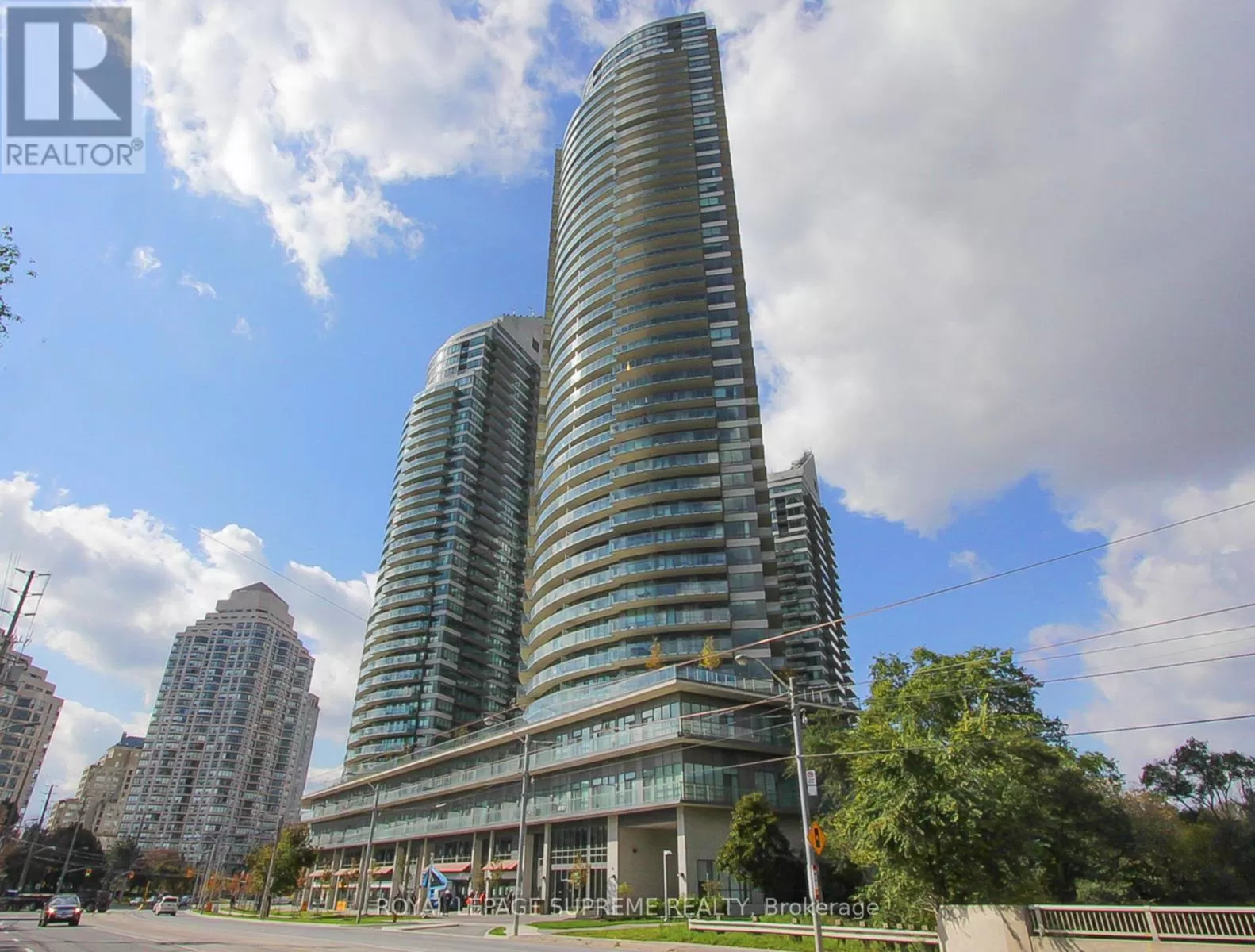 Apartment for rent: 309 - 2230 Lake Shore Boulevard W, Toronto, Ontario M8V 0B2