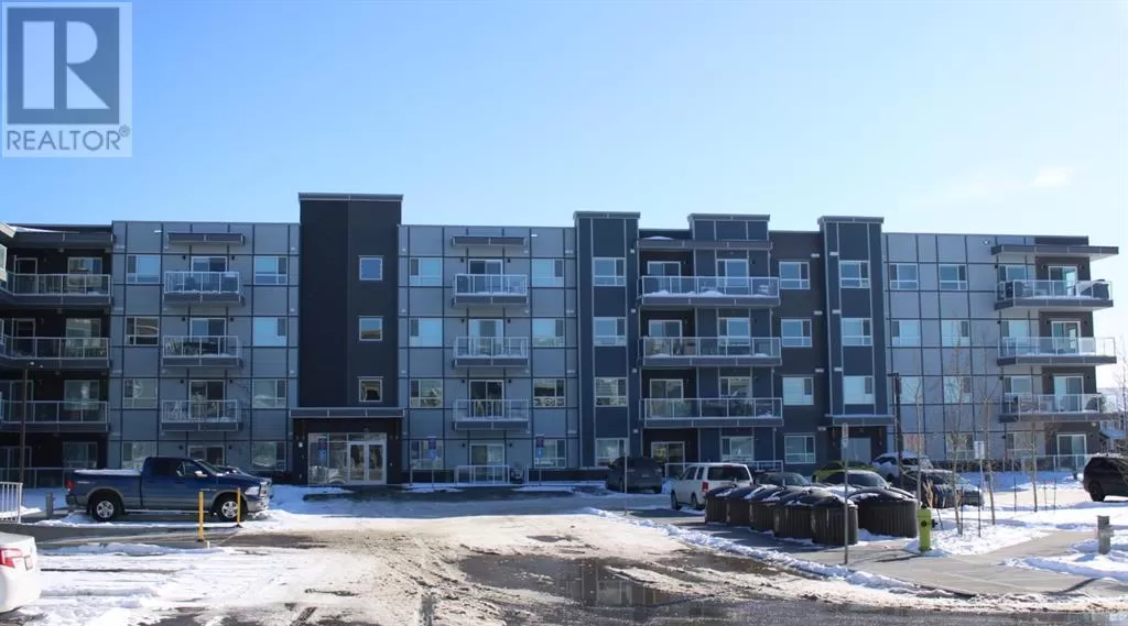 Apartment for rent: 311, 80 Carrington Plaza Nw, Calgary, Alberta T3P 1X6