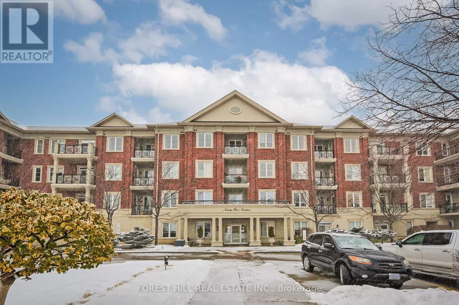 Apartment for rent: 317 - 9519 Keele Street, Vaughan, Ontario L6A 4A2