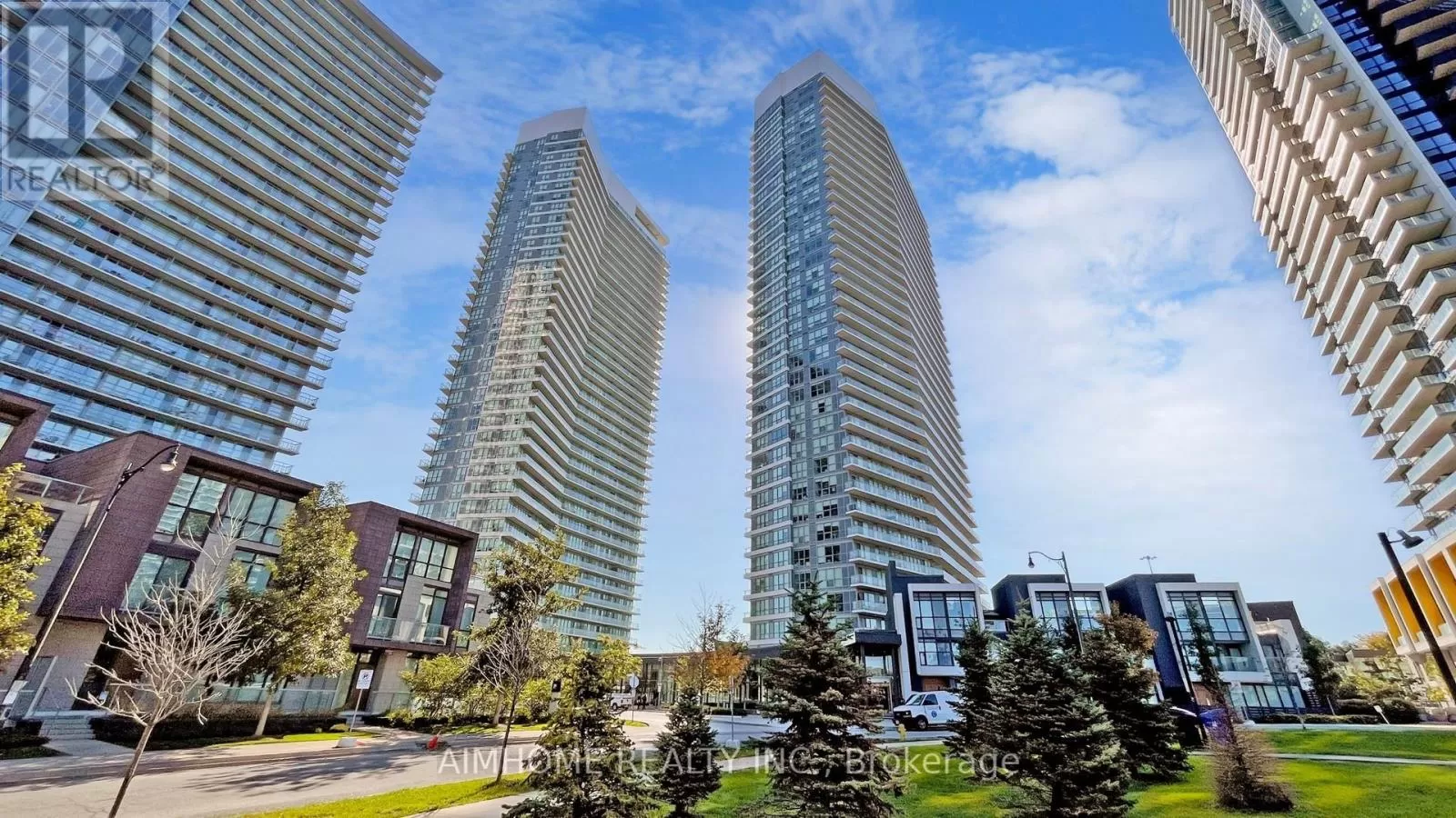 Apartment for rent: 3208 - 117 Mcmahon Drive, Toronto, Ontario M2K 0E4