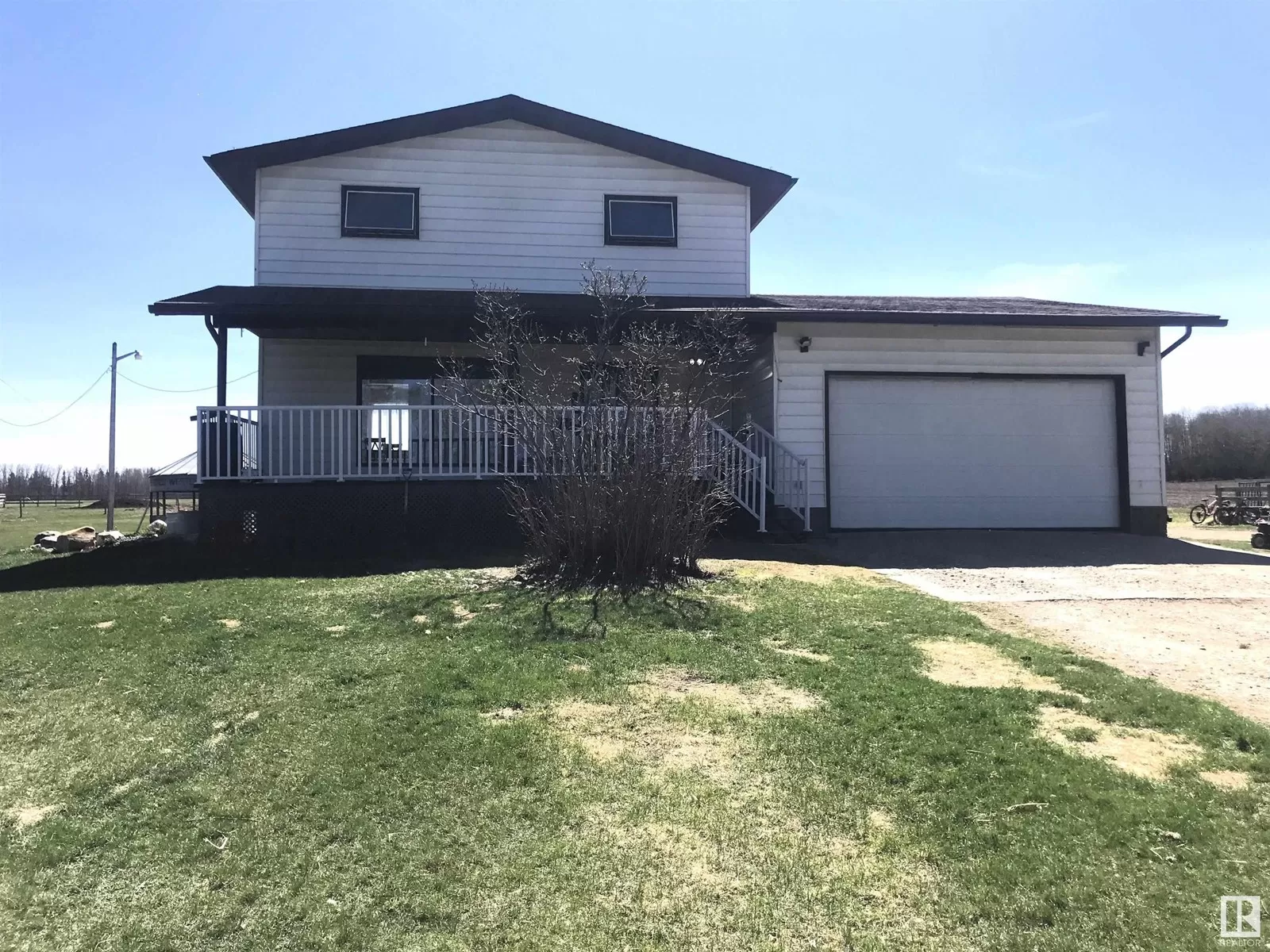 House for rent: 3319 Rail Grade Rd, Rural Lac Ste. Anne County, Alberta T0E 0A0