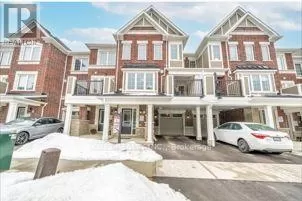 Row / Townhouse for rent: 3345 Thunderbird Promenade, Pickering, Ontario L1X 0N1