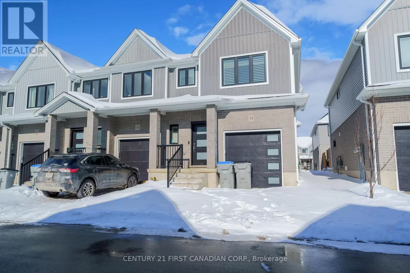 Row / Townhouse for rent: 34 - 1 Miller Drive, Lucan Biddulph, Ontario N0M 2J0