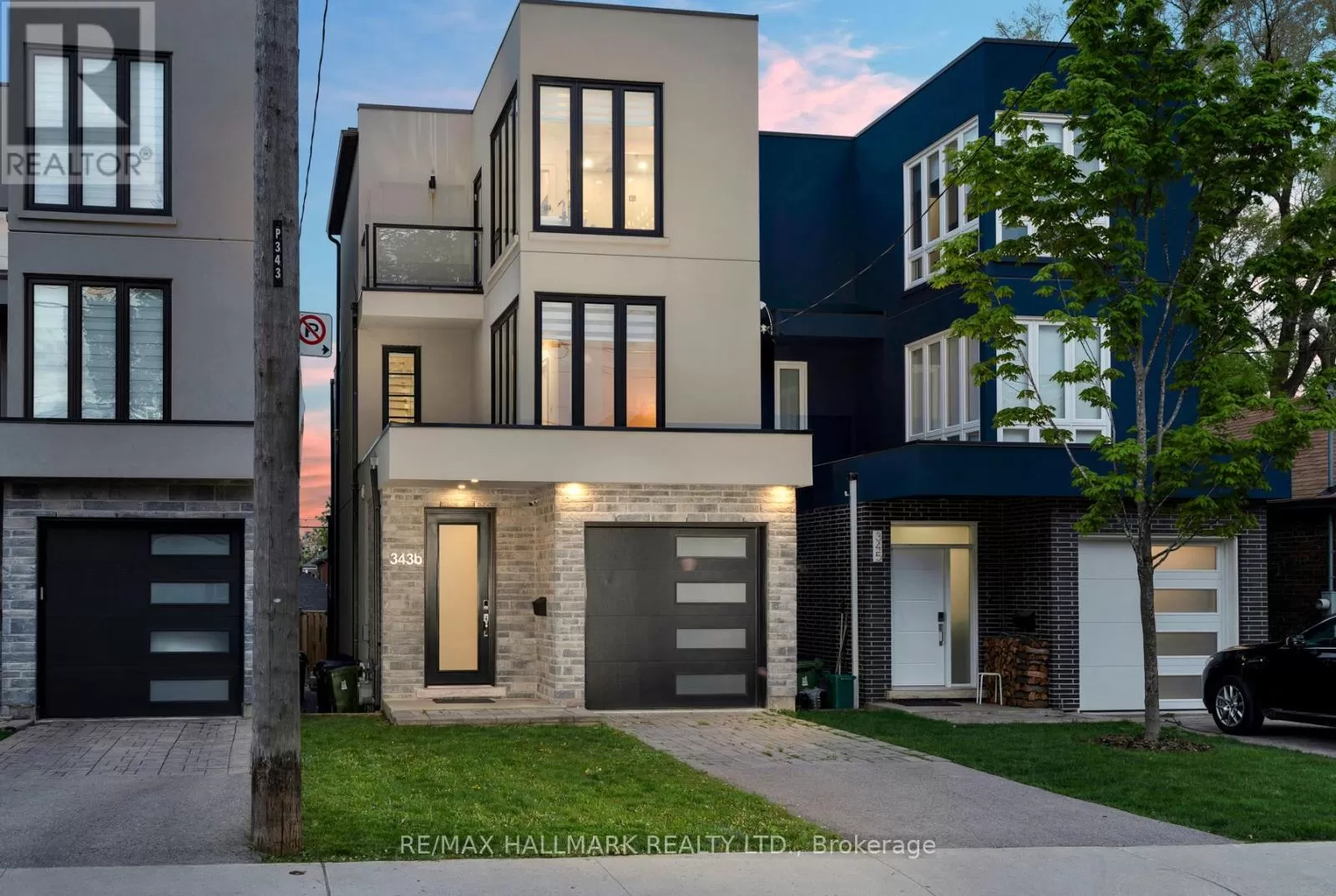 House for rent: 343b Hopewell Avenue, Toronto, Ontario M6E 2S1