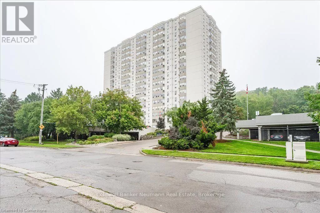 Apartment for rent: 35 Green Valley Drive Unit# 1204, Kitchener, Ontario N2P 2A5