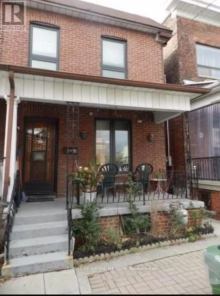 House for rent: 350 Brock Avenue, Toronto, Ontario M6H 3N3