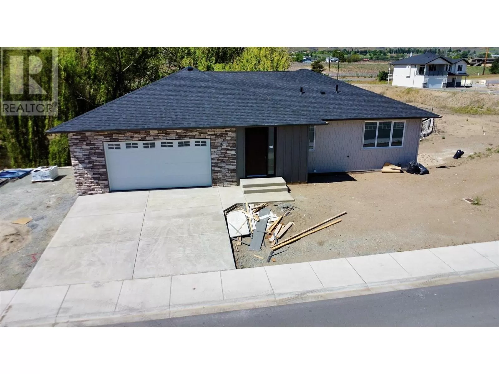 House for rent: 3620 Lobelia Drive, Osoyoos, British Columbia V0H 1V1