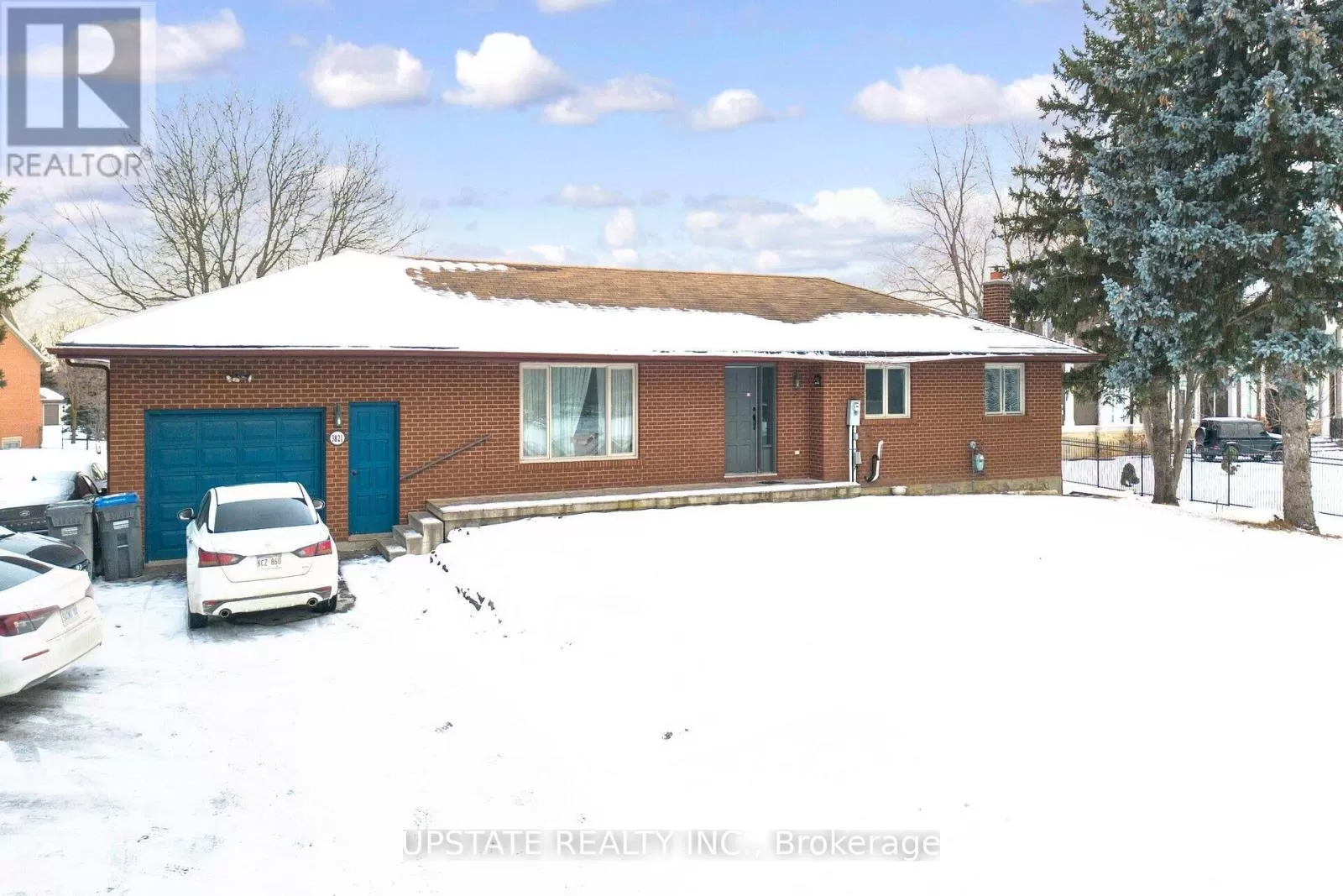 House for rent: 3821 Countryside Drive, Brampton, Ontario L6P 0T5