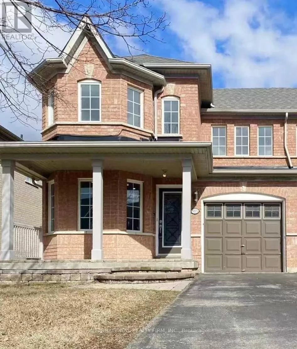 House for rent: 383 Flagstone Way, Newmarket, Ontario L3X 2R3