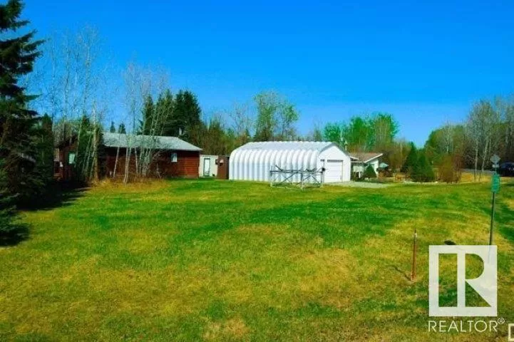 No Building for rent: 384 Mewatha Dr, Rural Athabasca County, Alberta T0A 0M0