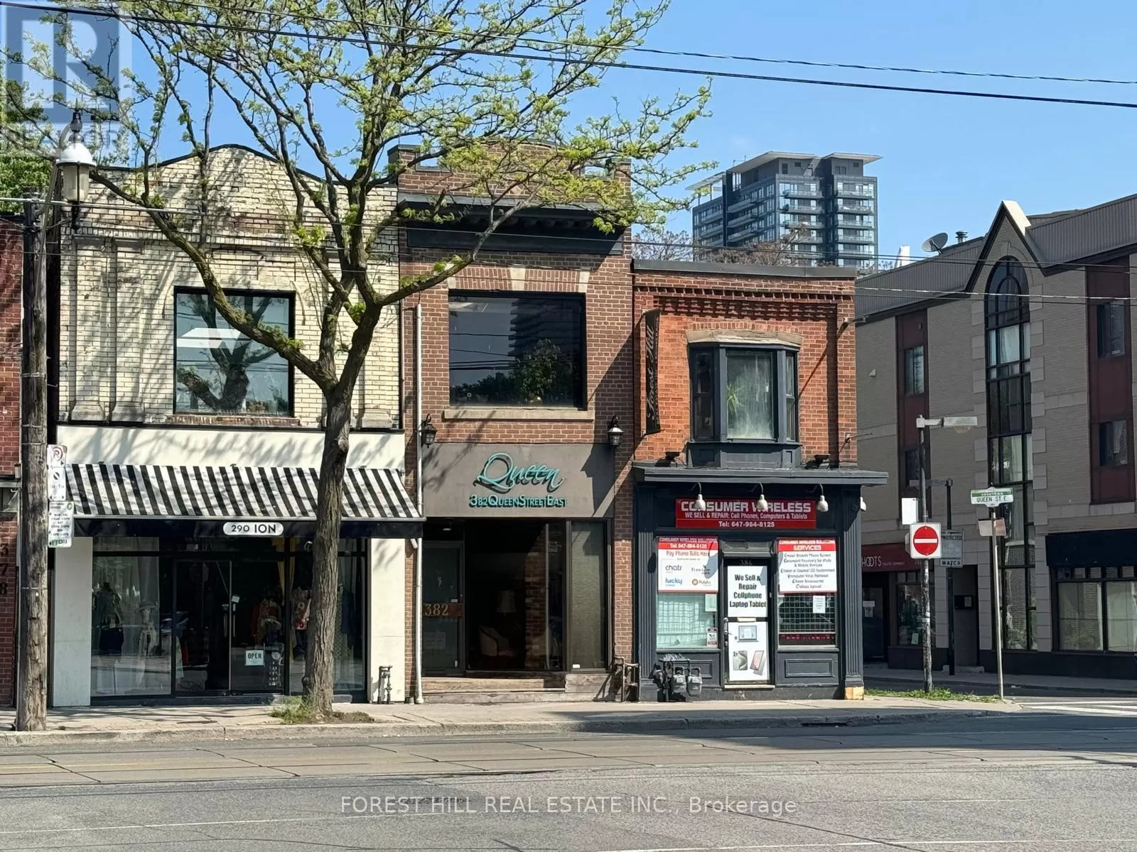 384 Queen Street E, Toronto, Ontario M5A 1T1