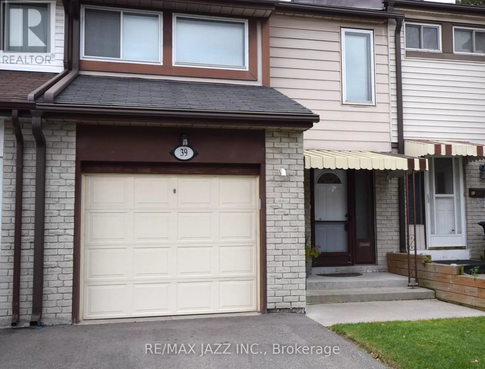 Row / Townhouse for rent: 39 Kidron Valley Drive, Toronto, Ontario M9V 4L3