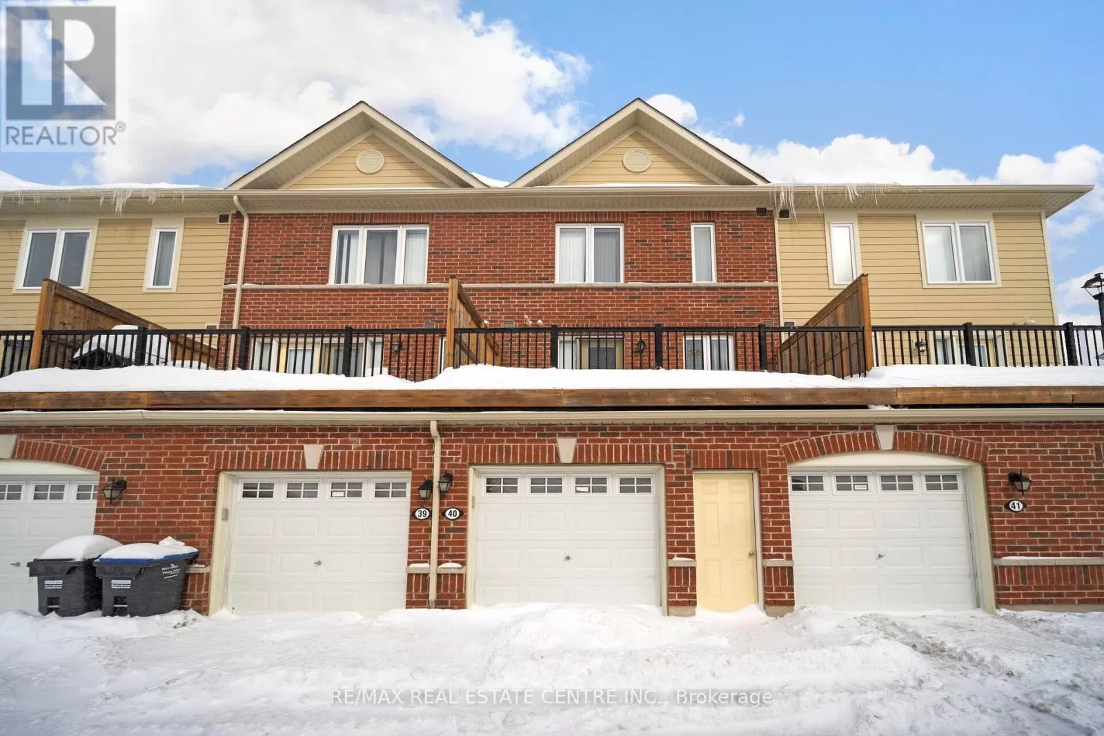 Row / Townhouse for rent: 40 - 250 Sunny Meadow Boulevard, Brampton, Ontario L7A 0A1