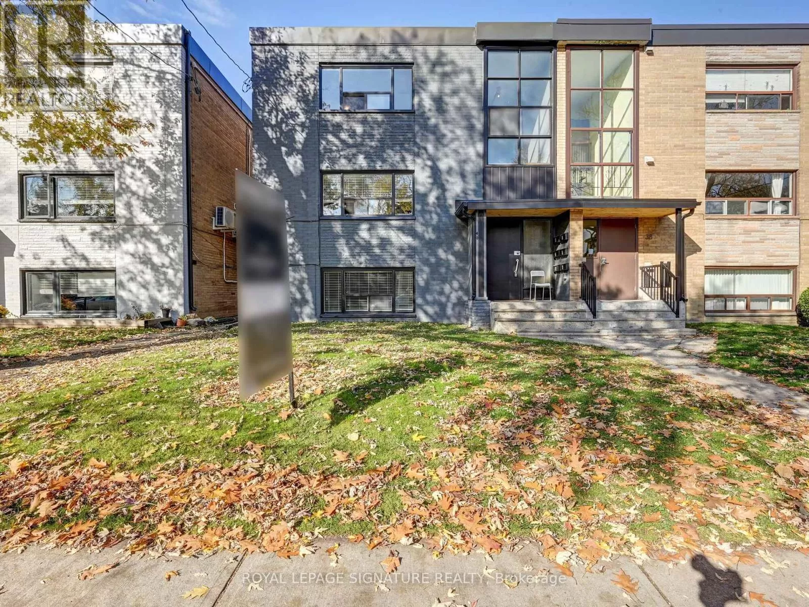 Other for rent: 40 Cavell Avenue, Toronto, Ontario M8V 1P2