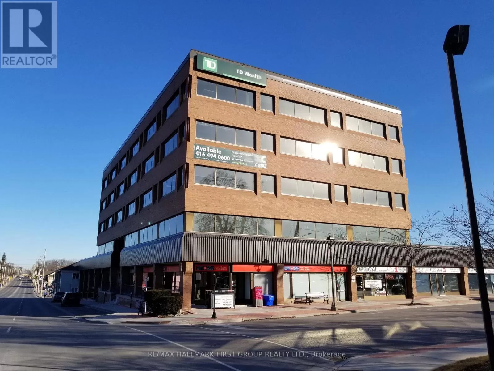 Offices for rent: 403 - 209 Dundas Street E, Whitby (Downtown Whitby), Ontario L1N 7H8