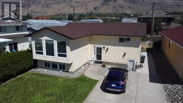 House for rent: 41 Bayview Crescent, Osoyoos, British Columbia V0H 1V6