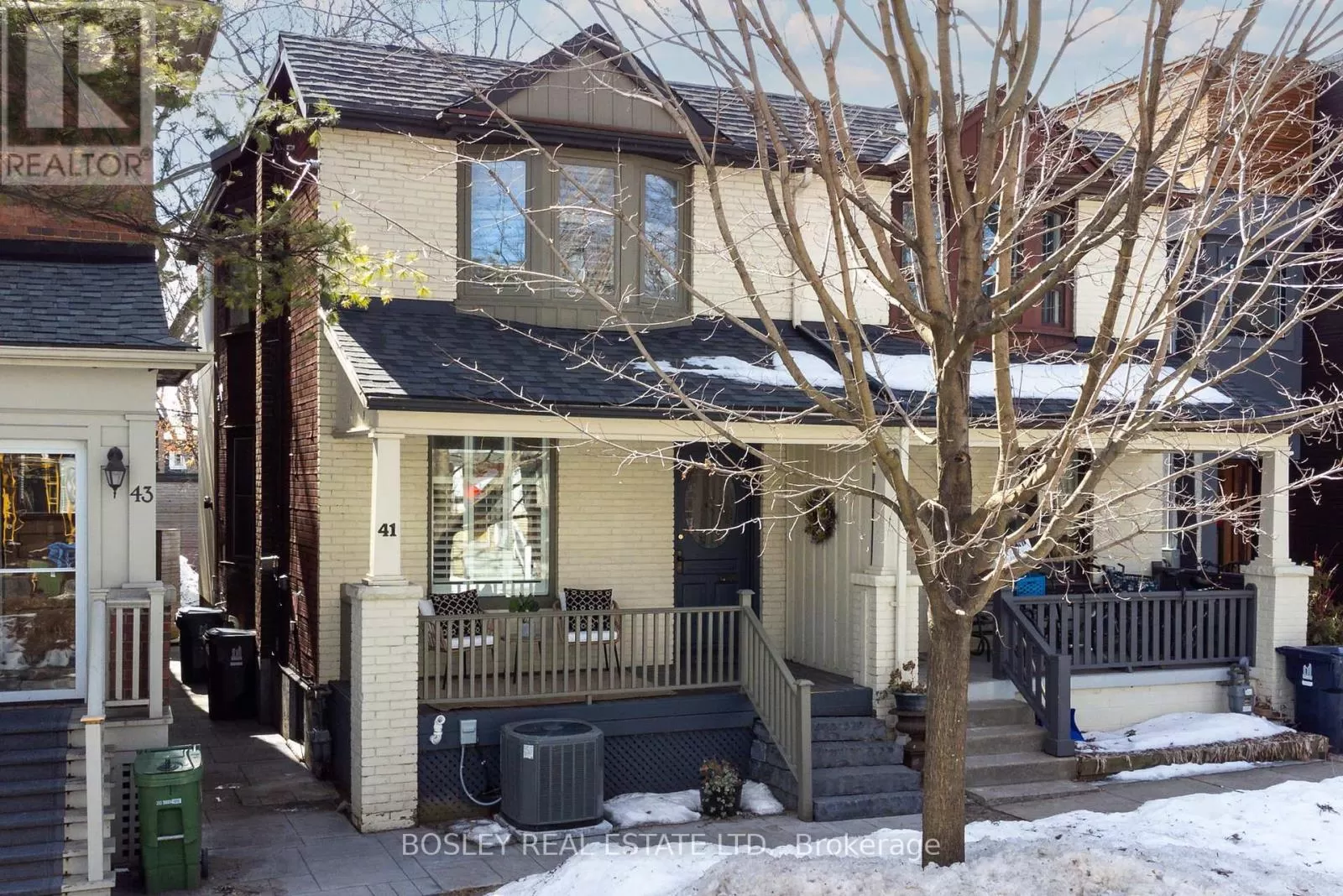 House for rent: 41 Grandview Avenue, Toronto, Ontario M4K 1J1