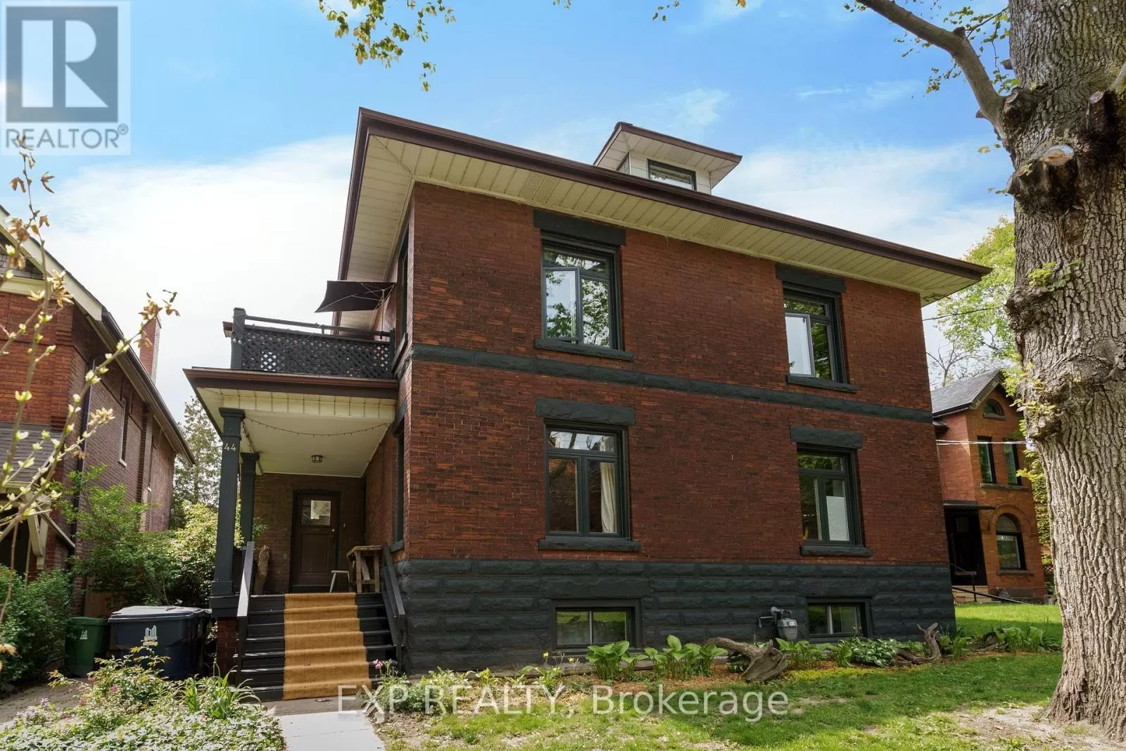 House for rent: 44 Wilson Park Road, Toronto, Ontario M6K 3B5