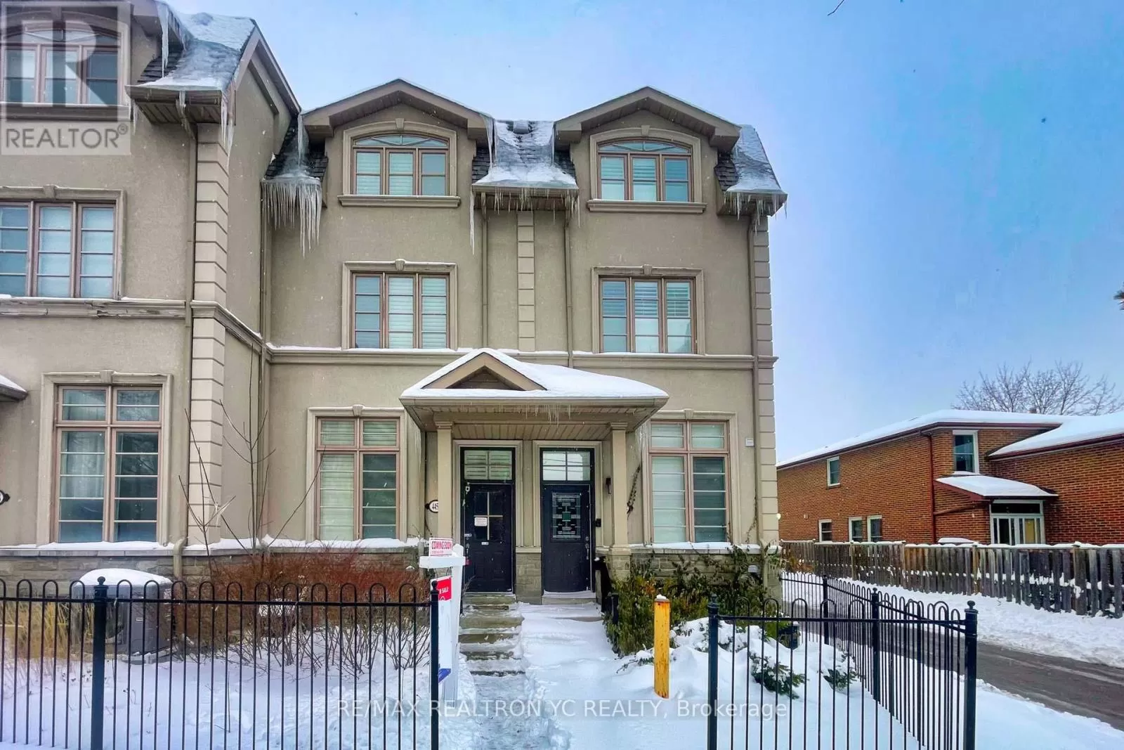 Row / Townhouse for rent: 4450 Bathurst Street, Toronto, Ontario M3H 3S2