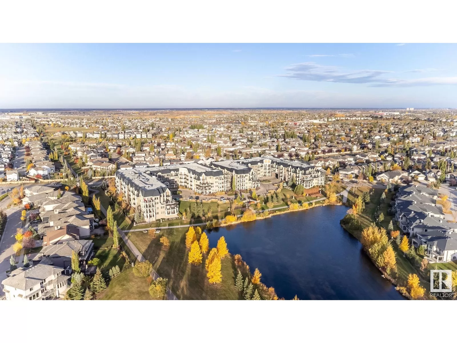 Apartment for rent: #450 6079 Maynard Wy Nw, Edmonton, Alberta T6R 0S4