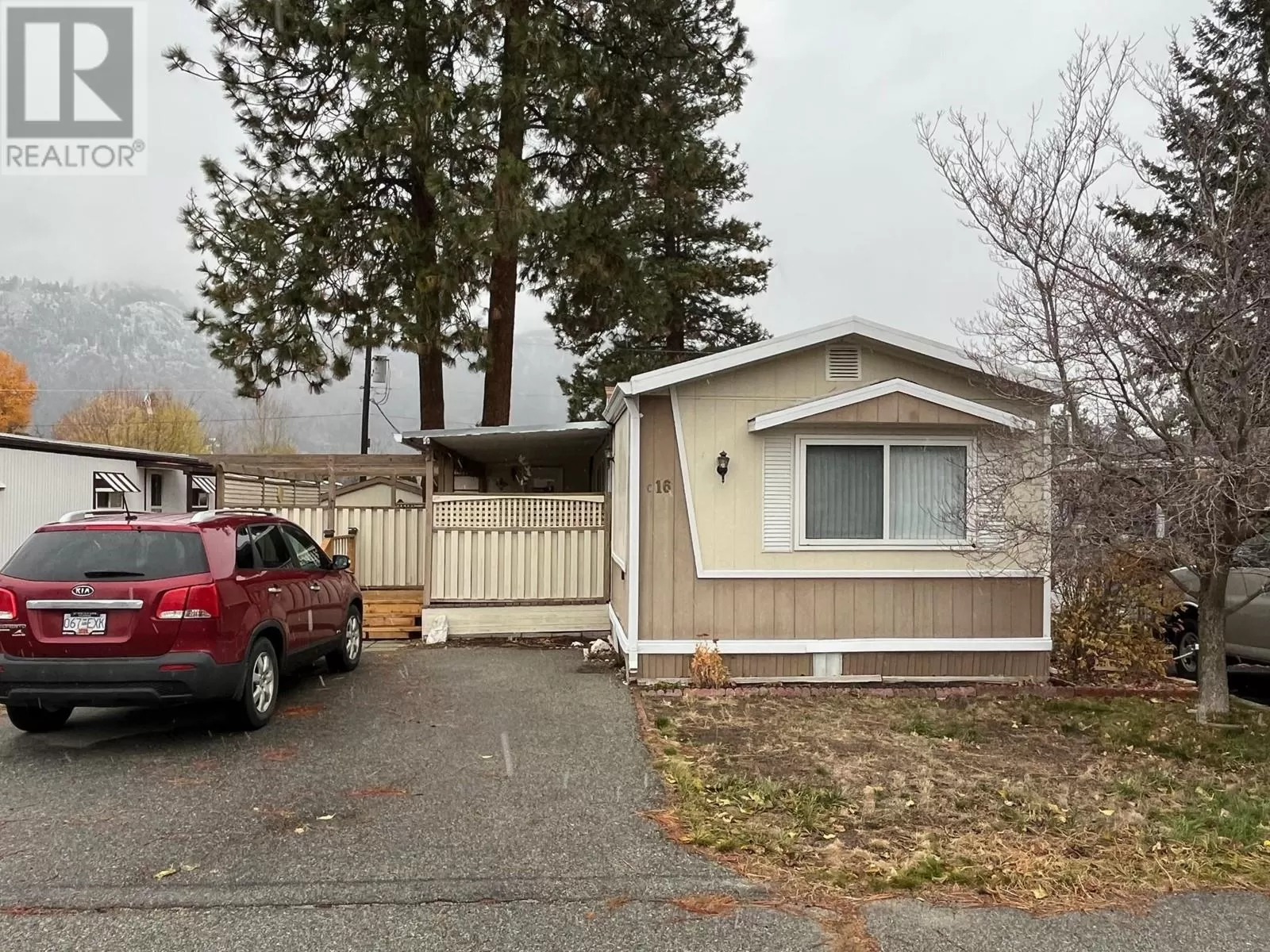 Manufactured Home for rent: 4505 Mclean Creek Road Unit# C16, Okanagan Falls, British Columbia V0H 1R1