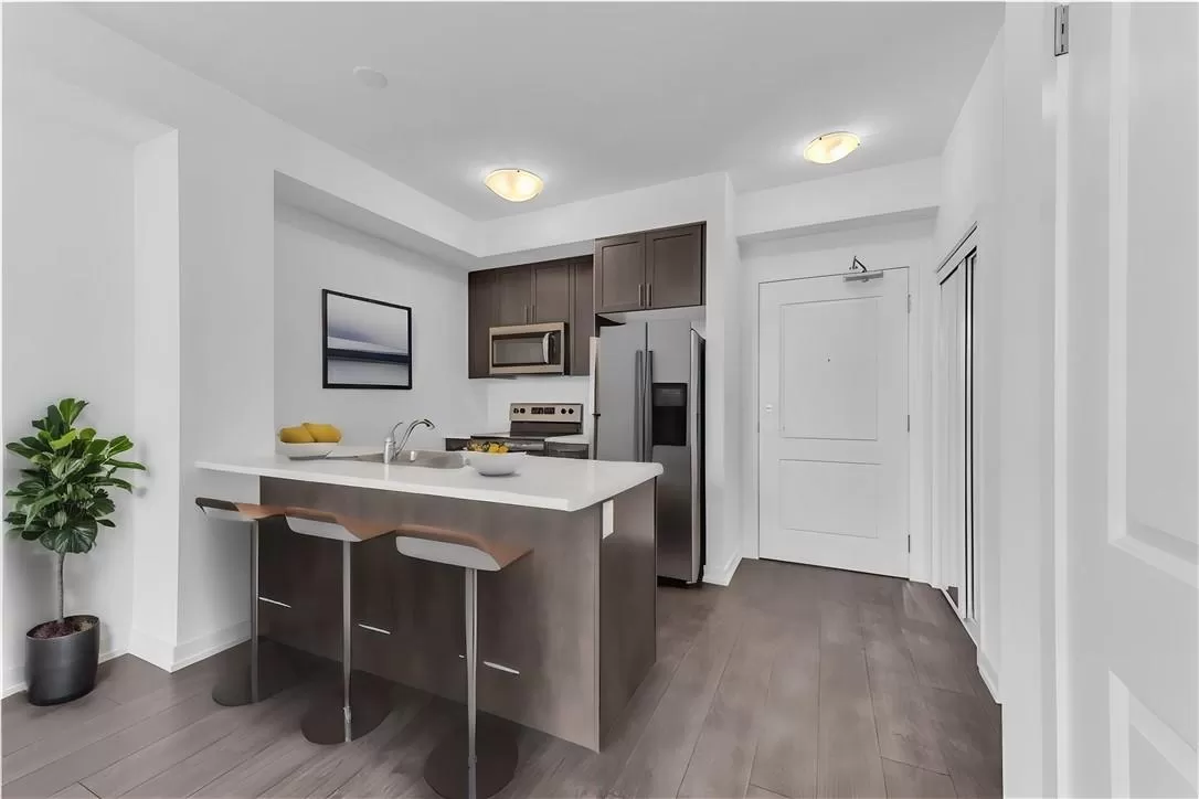 Apartment for rent: 460 Dundas Street E|unit #308, Waterdown, Ontario L0R 2H4