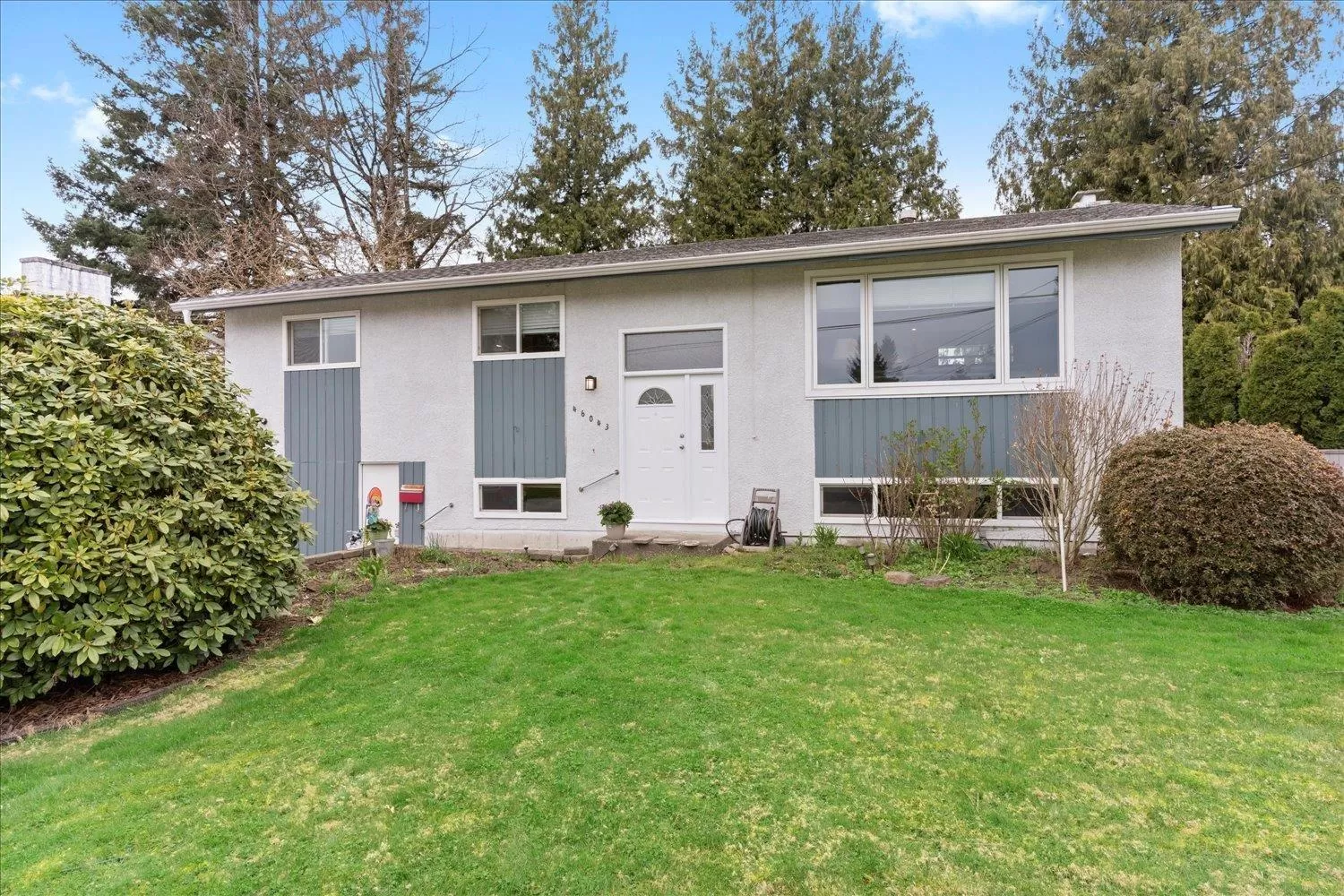 House for rent: 46043 Fiesta Avenue, Chilliwack, British Columbia V2P 3S2