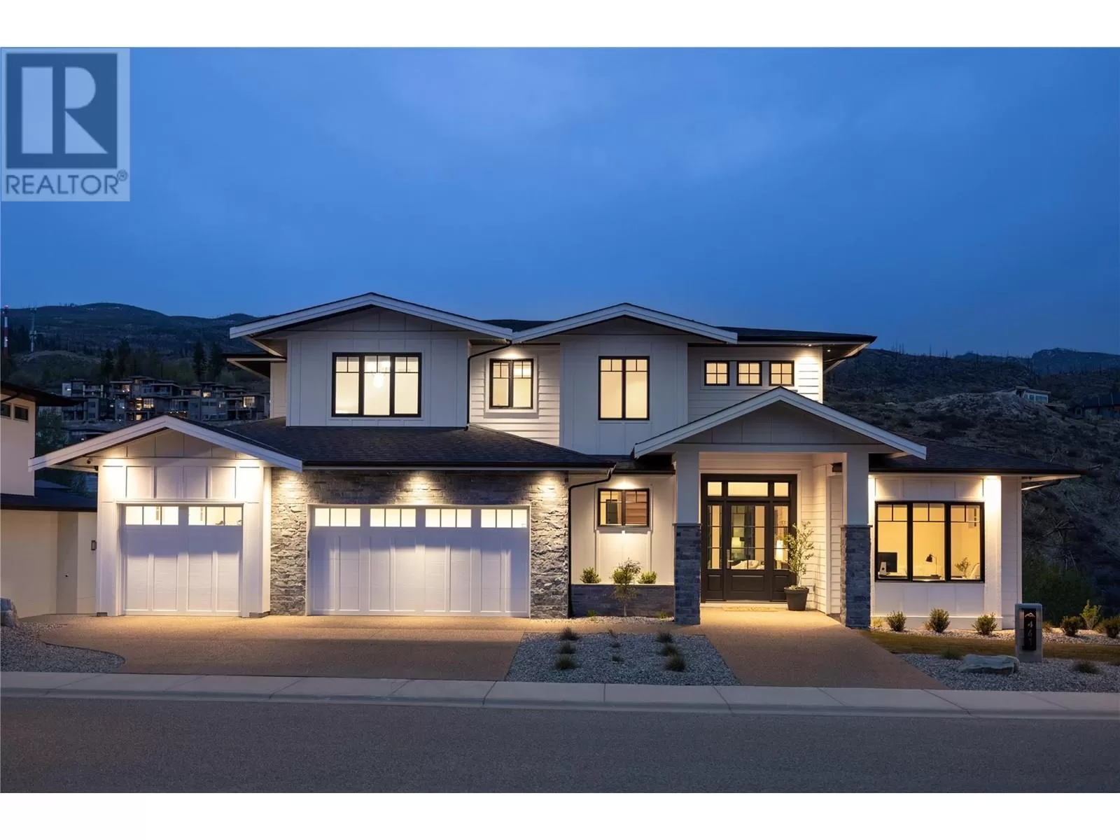 House for rent: 461 Swan Drive, Kelowna, British Columbia V1W 5L9