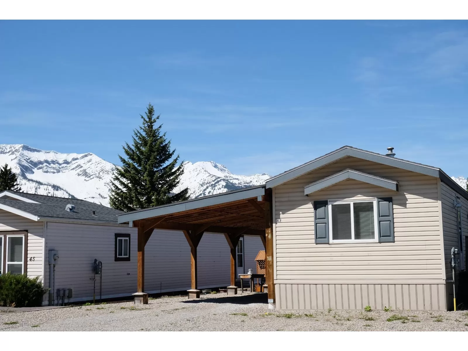 House for rent: 47 Slalom Drive, Fernie, British Columbia V0B 1M0