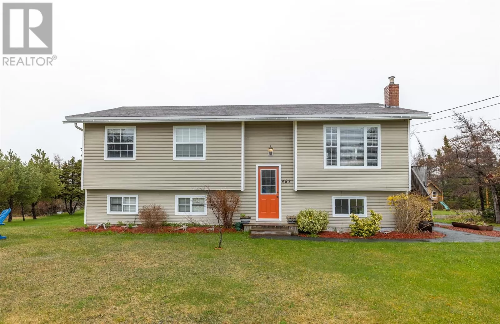House for rent: 487 Seal Cove Road, Conception Bay South, Newfoundland & Labrador A1X 6R4
