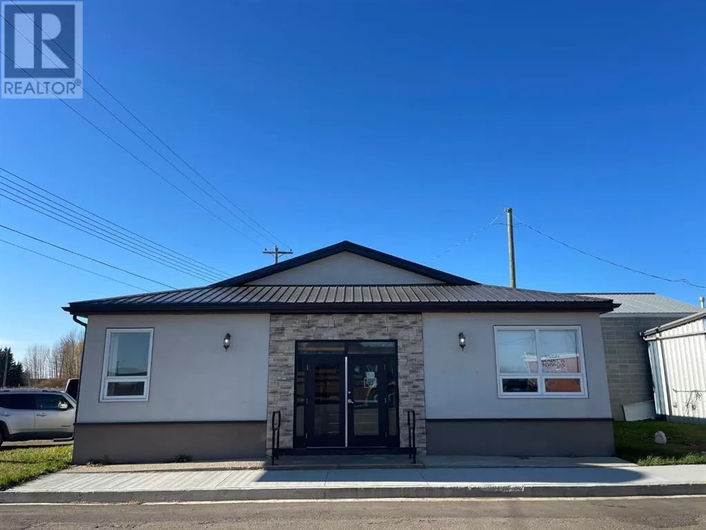 Commercial Mix for rent: 5001, 49th Street, High Prairie, Alberta T0G 1E0