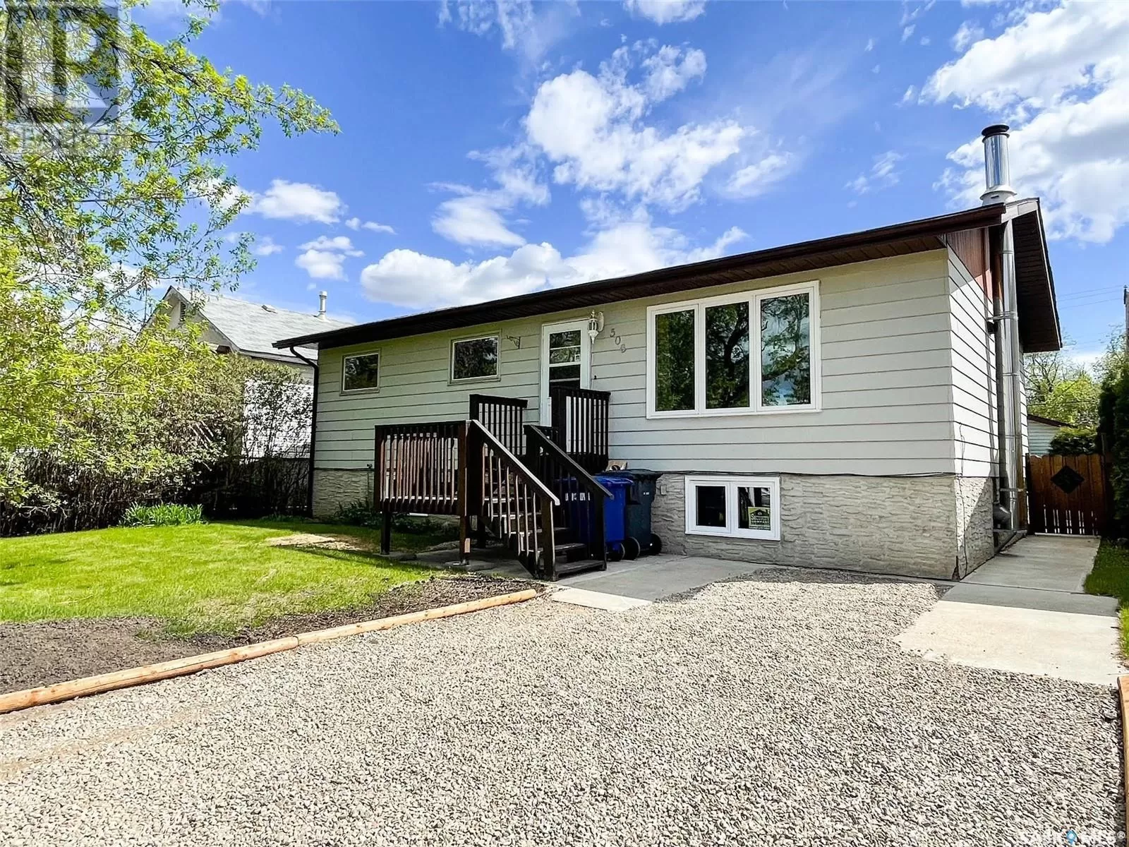 House for rent: 506 2nd Street W, Meadow Lake, Saskatchewan S9X 1C9