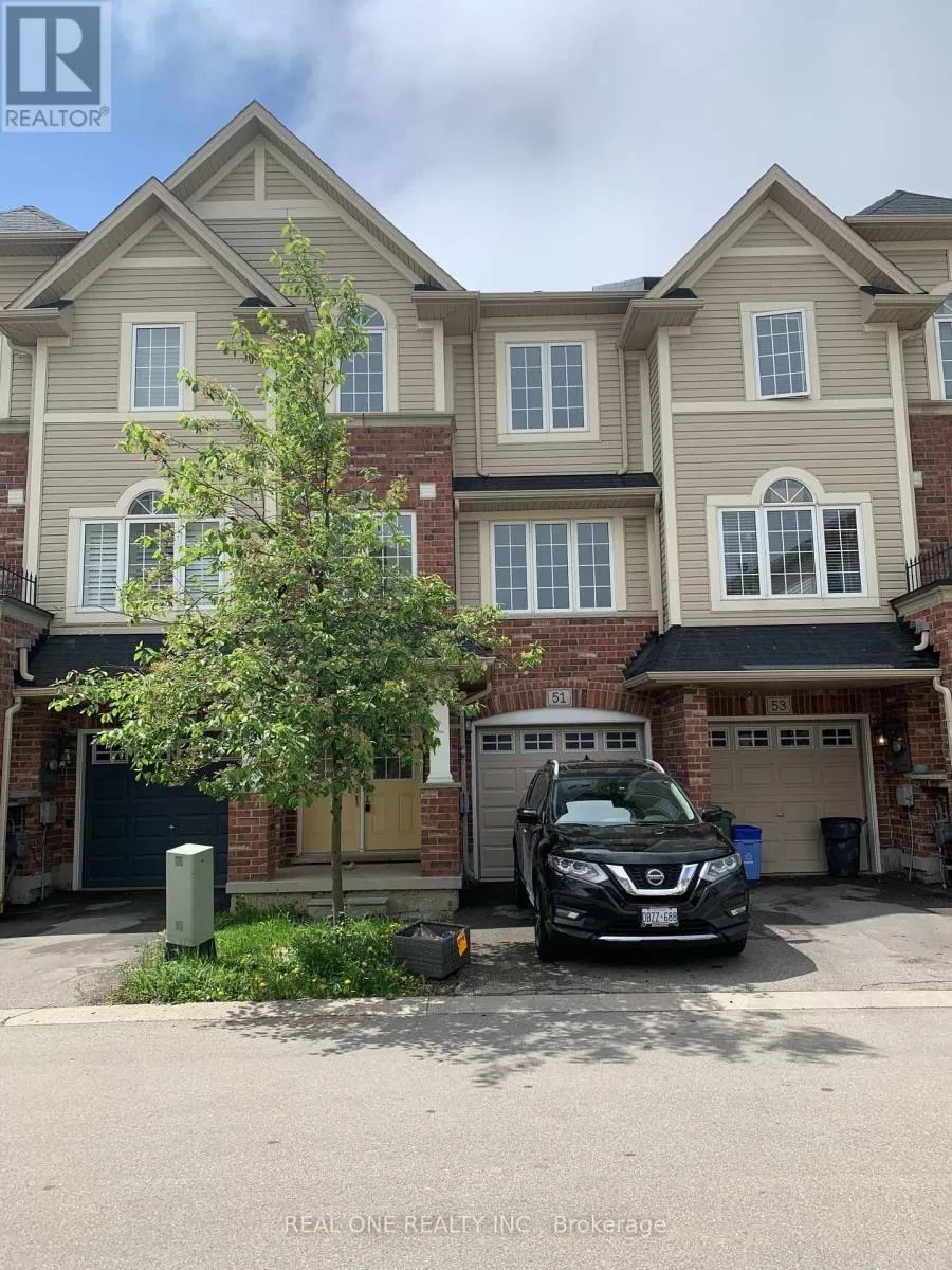 Row / Townhouse for rent: 51 Mayland Trail, Hamilton, Ontario L8J 0G4