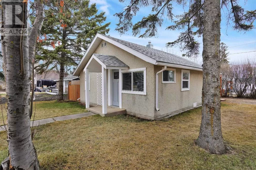 House for rent: 5104 50a Avenue, Sylvan Lake, Alberta T4S 1E1