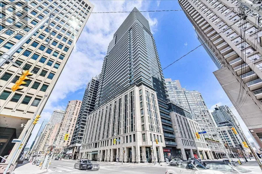 Apartment for rent: 512 - 955 Bay Street, Toronto, Ontario M5S 2A2