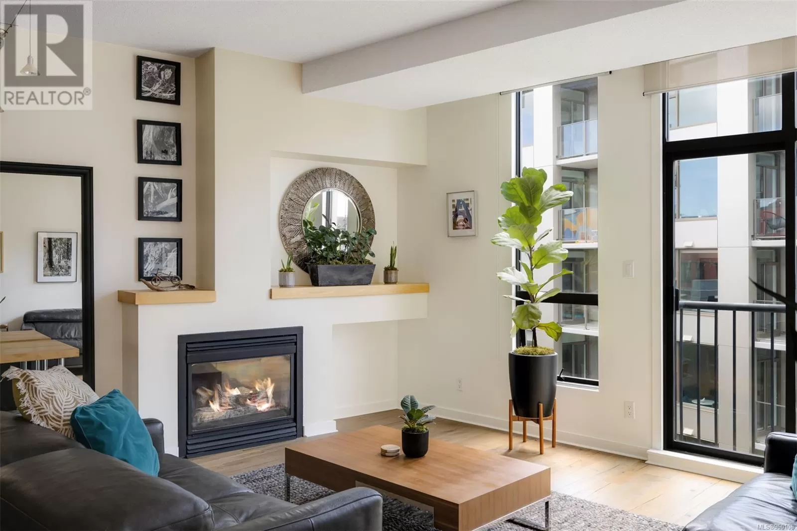 Apartment for rent: 518 409 Swift St, Victoria, British Columbia V8W 1S2