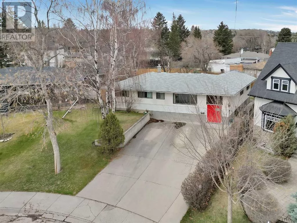 House for rent: 53 White Oak Crescent Sw, Calgary, Alberta T3C 3J9