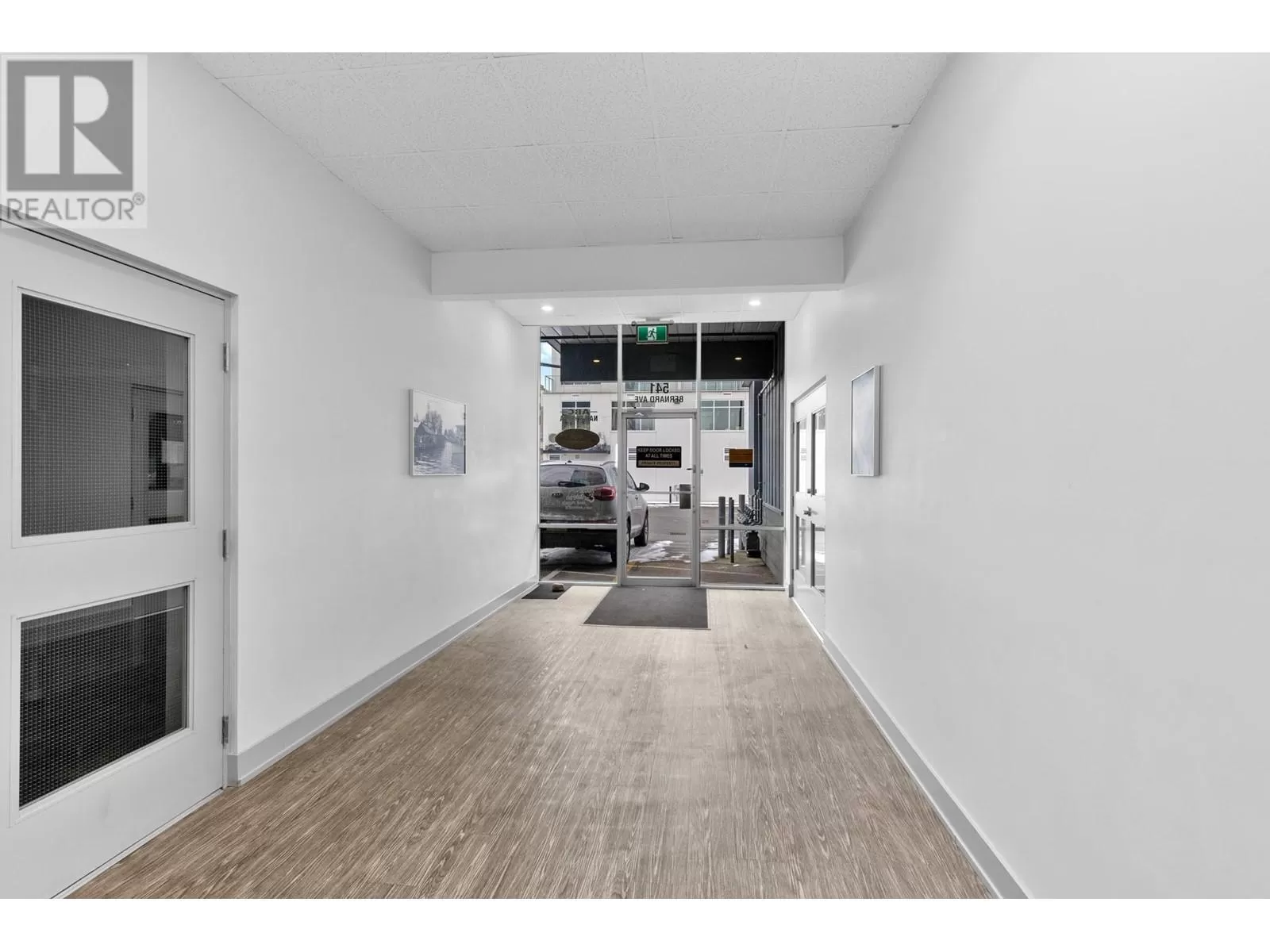 Offices for rent: 541 Bernard Avenue Unit# 103, Kelowna, British Columbia V1Y 6N9