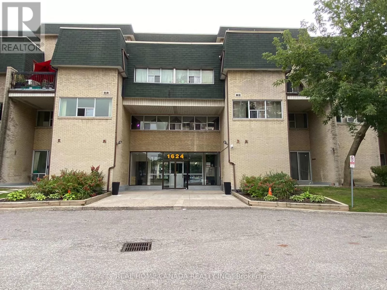 Row / Townhouse for rent: 57 - 1624 Bloor Street, Mississauga, Ontario L4X 2S2