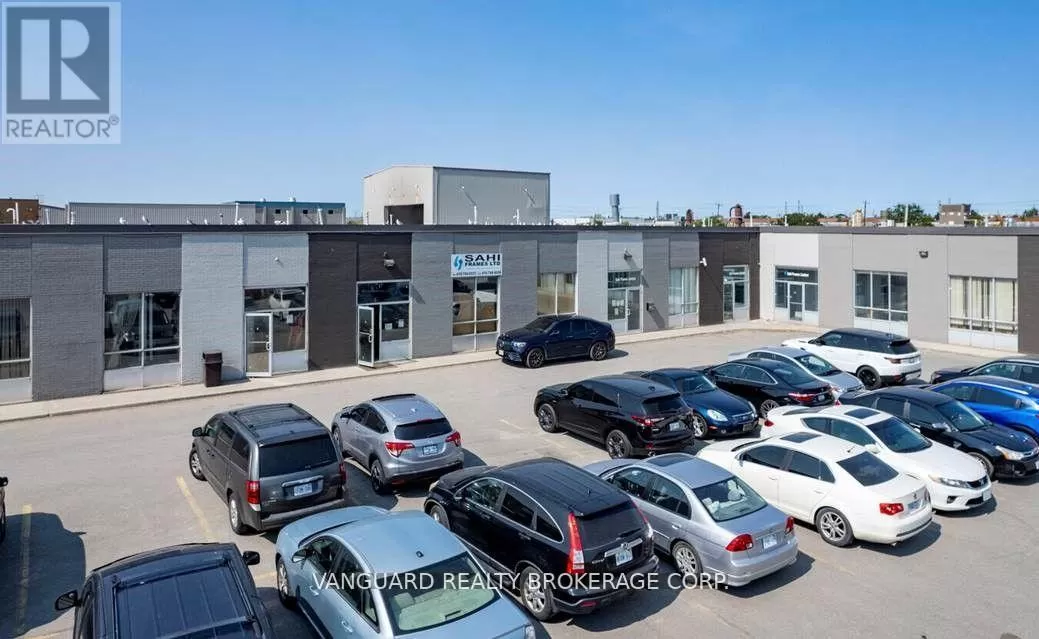 Multi-Tenant Industrial for rent: 5-7 - 40 Millwick Drive, Toronto, Ontario M9L 1Y3