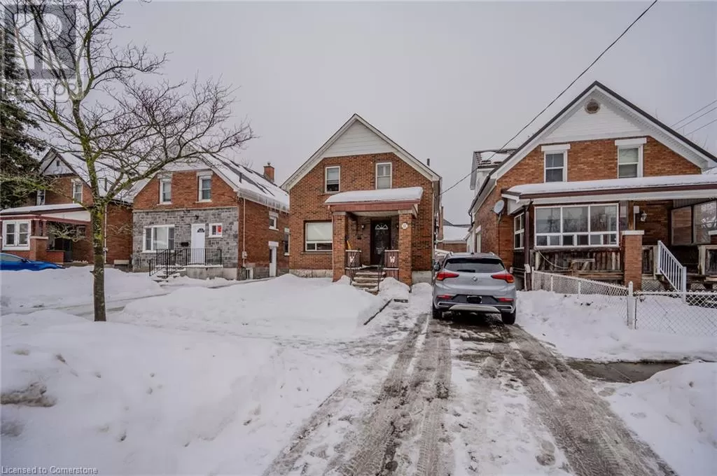 House for rent: 6 Herlan Avenue, Kitchener, Ontario N2G 4K3