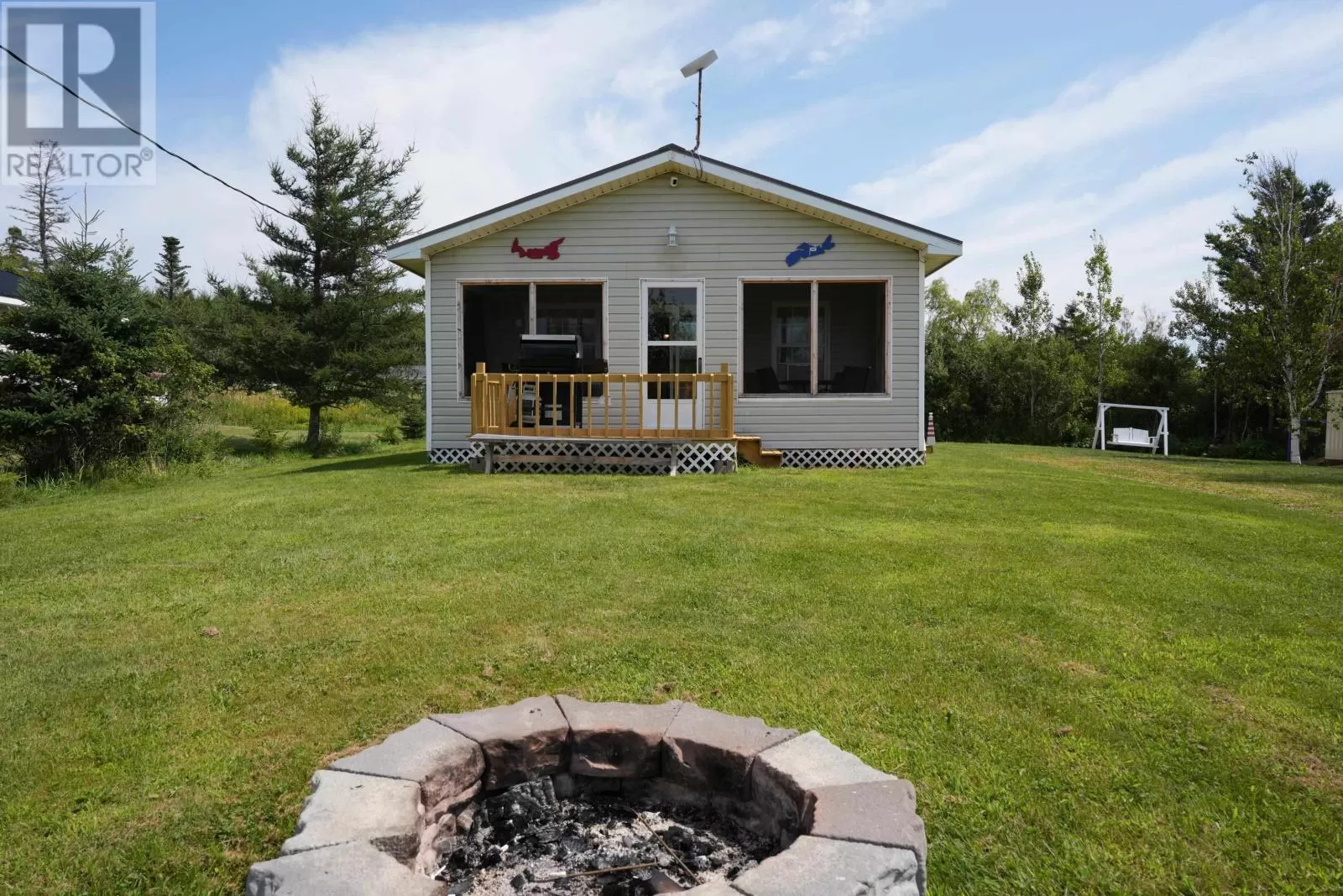 Recreational for rent: 6 Napolean Road, St. Chrysostome, Prince Edward Island C0B 1Y0