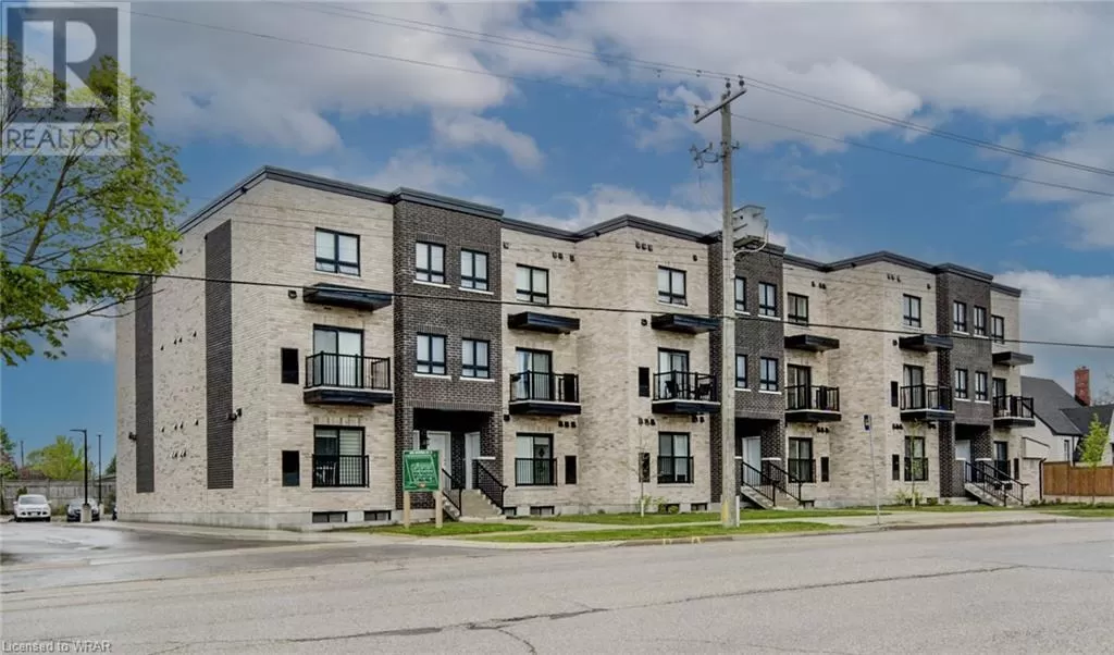 Row / Townhouse for rent: 600 Victoria Street S Unit# 9, Kitchener, Ontario N2M 0C3