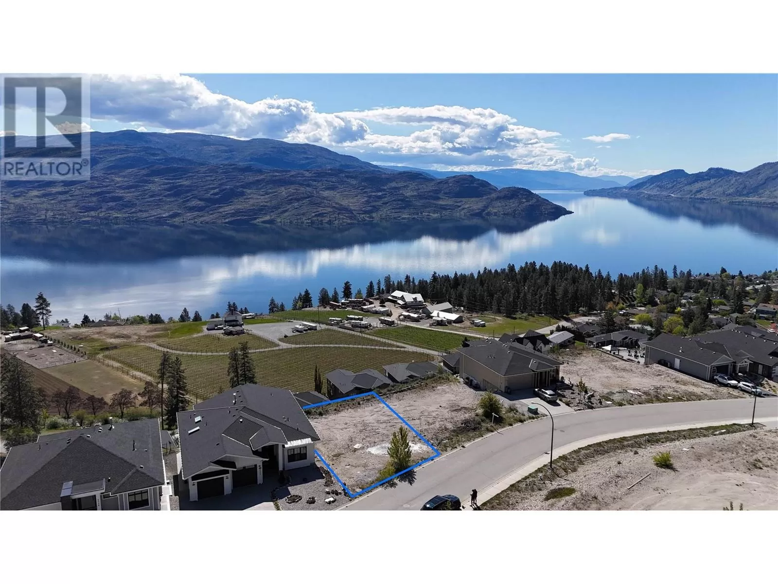Other for rent: 6042 Gerrie Road, Peachland, British Columbia V0H 1X4