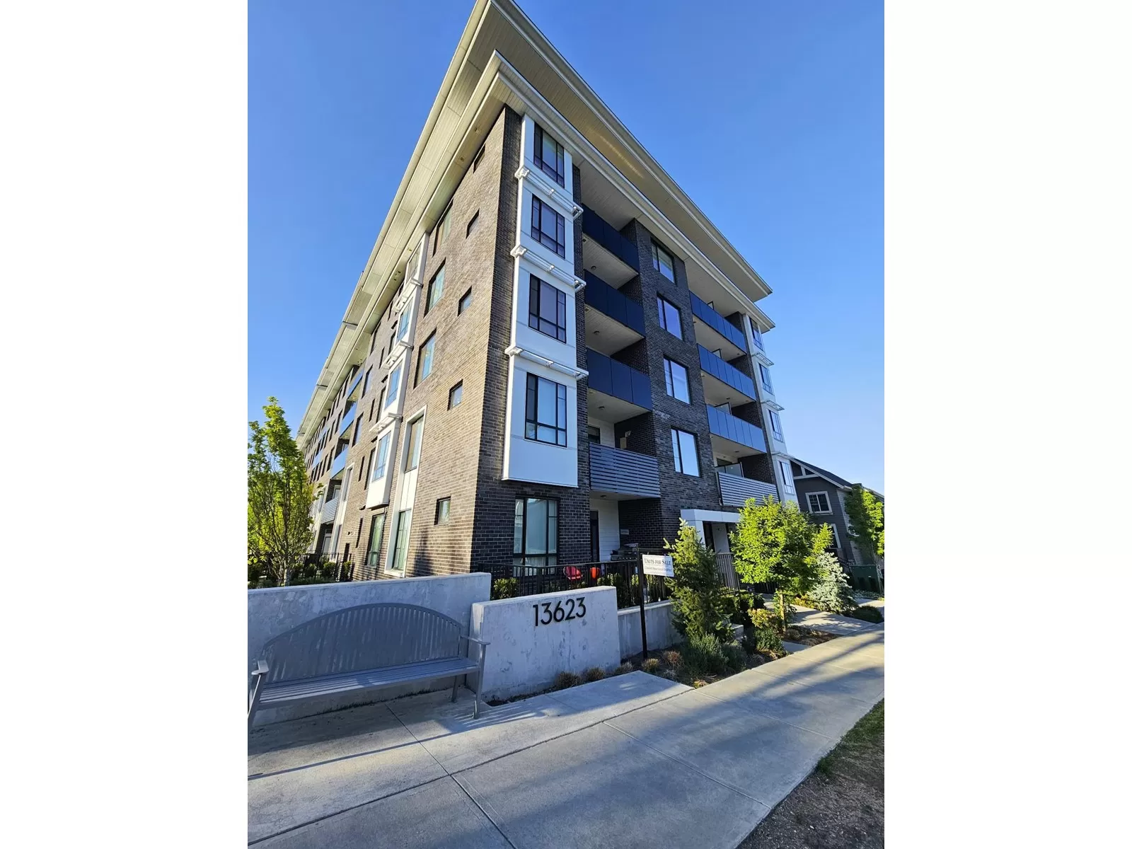 Apartment for rent: 608 13623 81a Avenue, Surrey, British Columbia V3W 3N7
